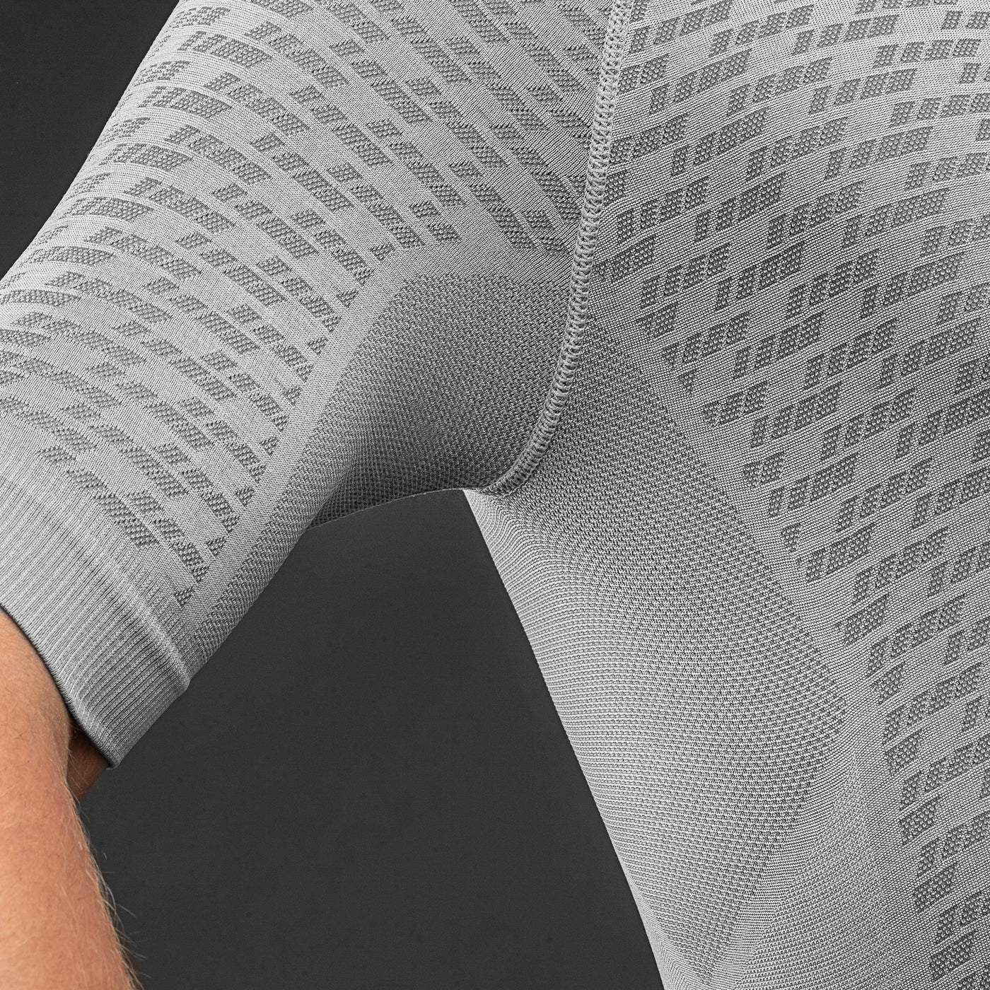 Expert Seamless Short Sleeve Base Layer