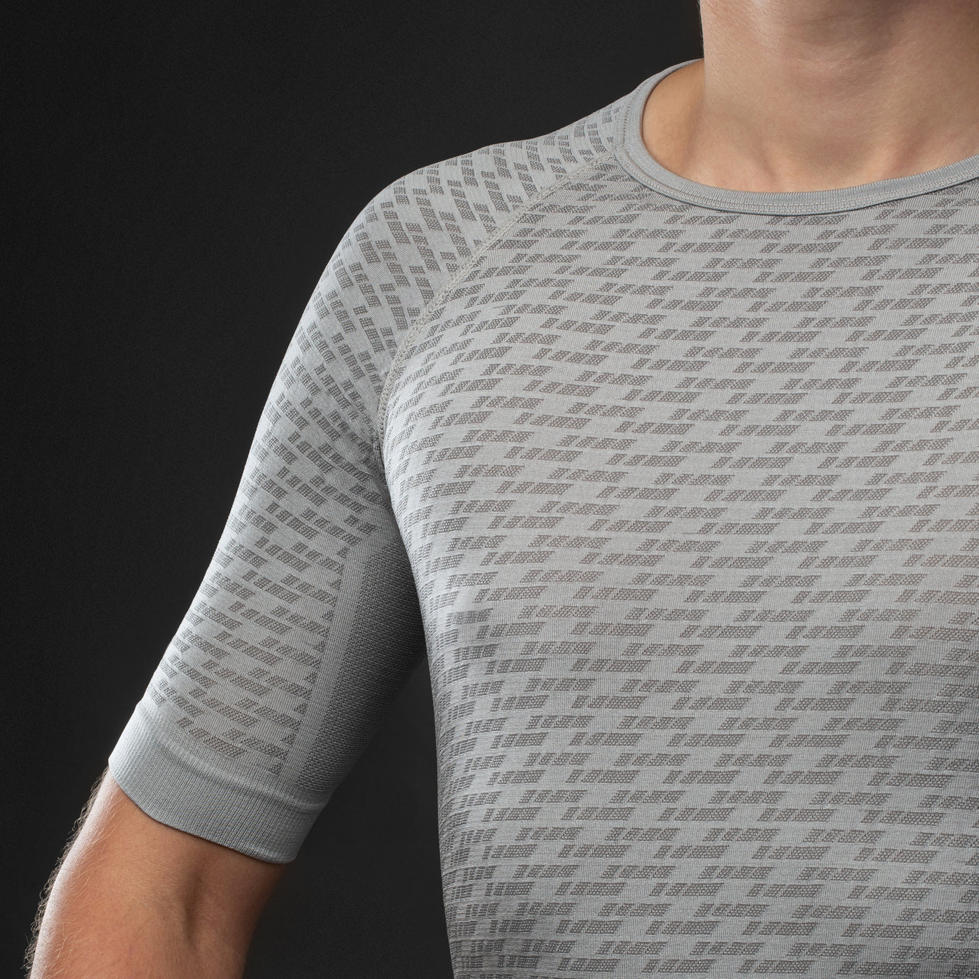 Expert Seamless Short Sleeve Base Layer