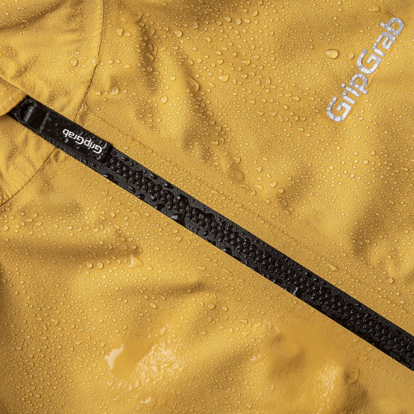 Women’s PACR Waterproof Lightweight Jacket